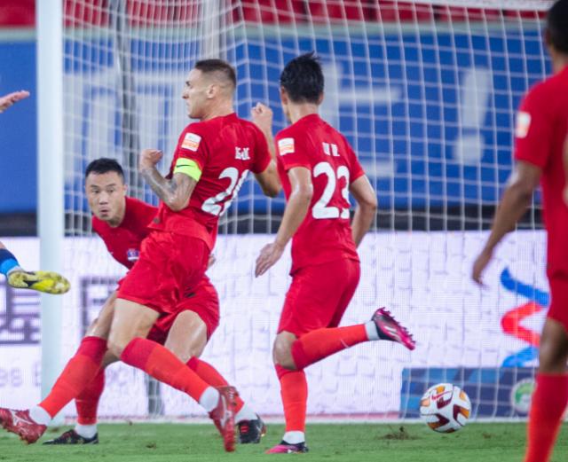 华体会官网下载-【中超】罗德里格16秒闪击祖伊点射 梅州4比2亚泰