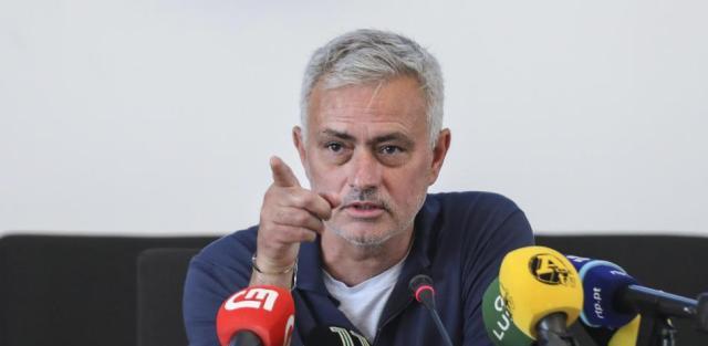 hth-晋级欧联杯半决赛 穆里尼奥为何要问卡萨诺在吗？