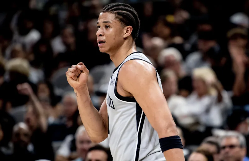 华体会官方网站-卡布：训练时我负责防守文班，我再也不想作为对手和他对位